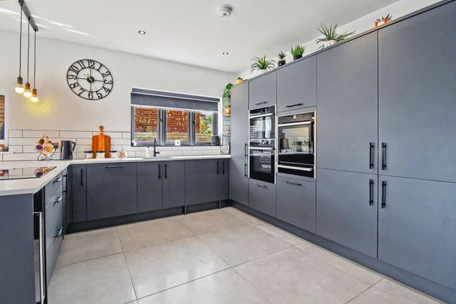 4, Station Road, Dersingham photo 4