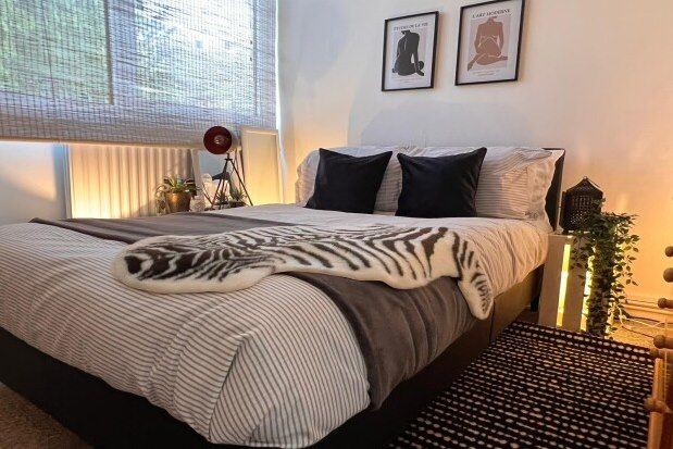 Flat to rent in Shepard House, London