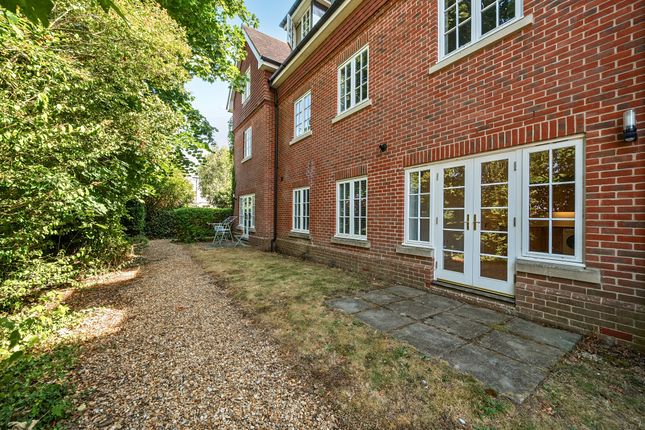 14, Wychwood Place, Winchester photo 4