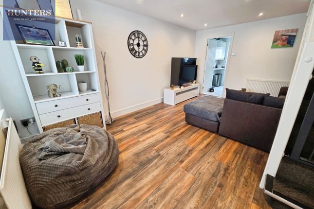 6, Heol Ewenny, Bridgend photo 2