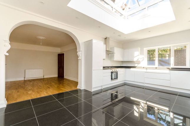 Thumbnail Property to rent in Beulah Hill, Crystal Palace, London