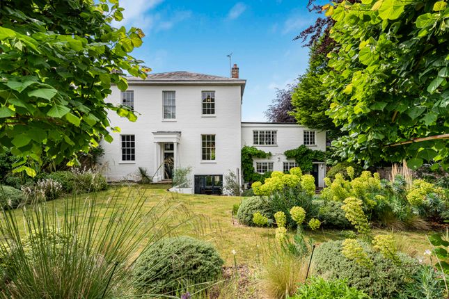White House, Sonning, Reading photo 4