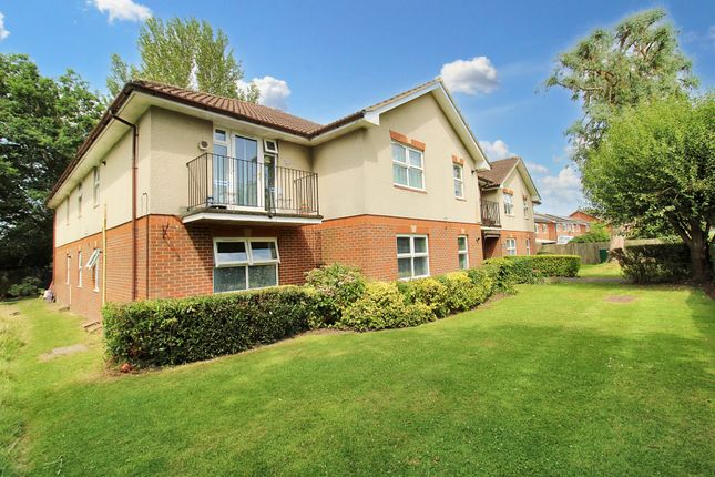 Flat for sale in Vienna Court, Vesey Close, Farnborough, Hampshire