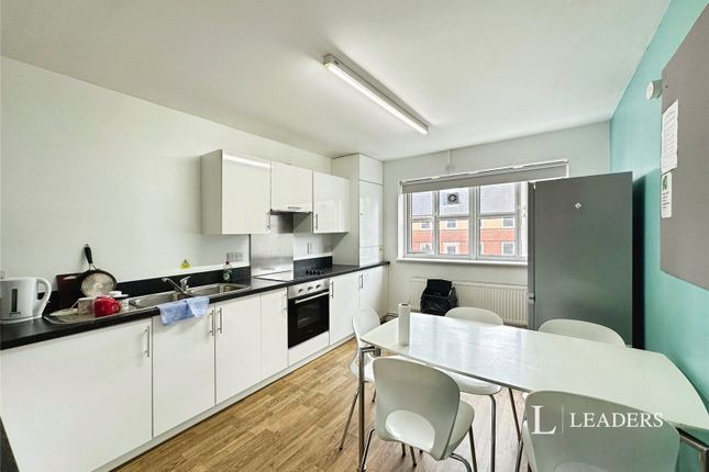 Flat 1, York House, 50, York Road, Leicestershire photo 2