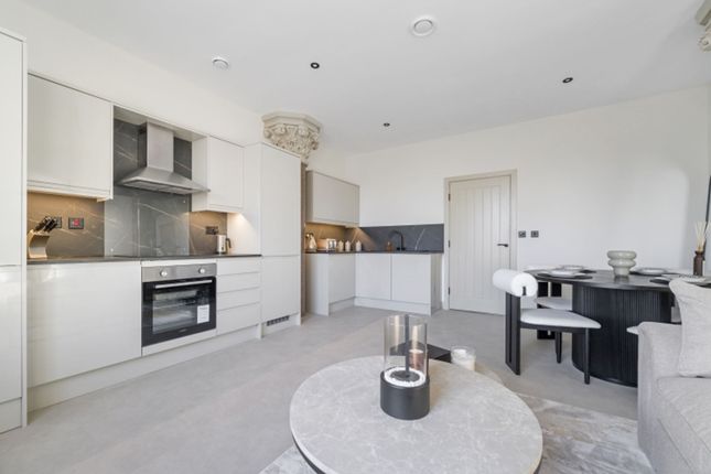Thumbnail Flat for sale in Cannon Street, Spire Court