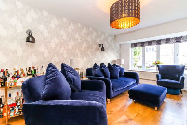 30, Culverhouse Way, Chesham photo 4