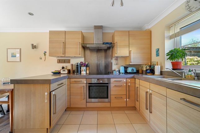 Beehive Corner, 1, Fiddlers Lane, East Bergholt photo 4