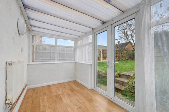 6, Chediston Vale, Nottingham photo 5