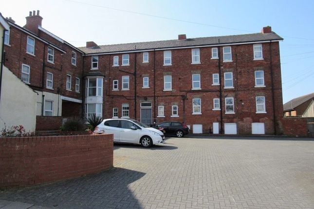 Thumbnail Flat to rent in Sea View Road, Skegness