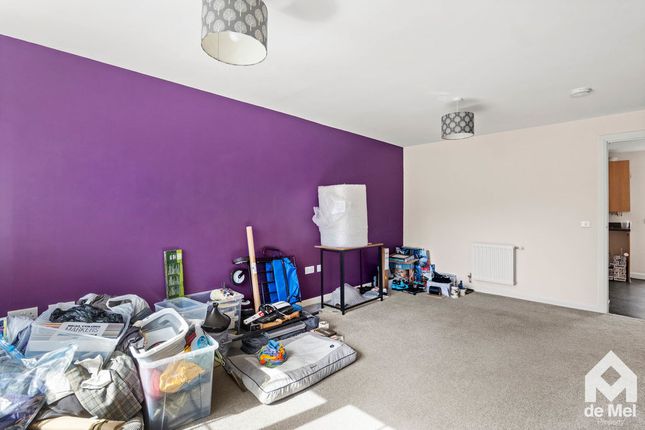 SHARED OWNSERSHIP 3,, Red Pippin Road, Cheltenham photo 4