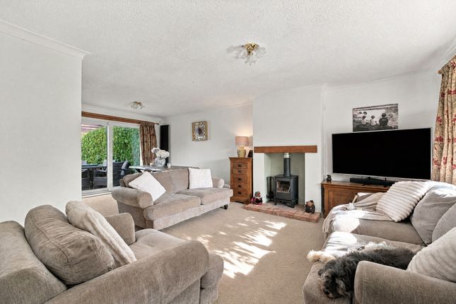 1 Snitterfield Road, Stratford-Upon-Avon photo 4