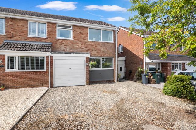 3-bed house on 32, Manor Road, Worcester, £275,000
