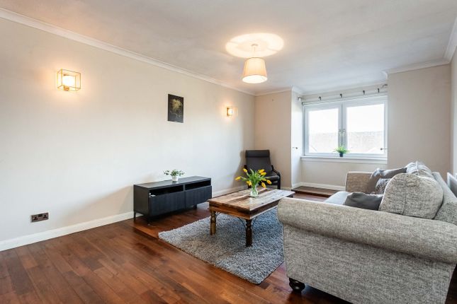 541/7, Lanark Road, Juniper Green photo 3
