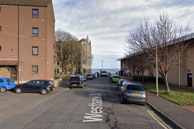 Thumbnail Flat to rent in West Bank Street, Portobello, Edinburgh