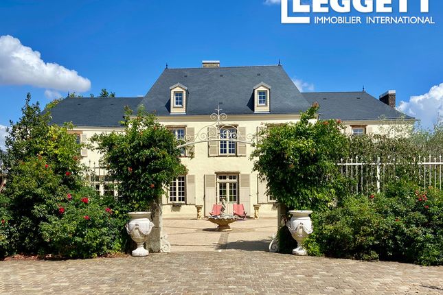 Thumbnail Villa for sale in Le Mans, Sarthe, Pays De La Loire