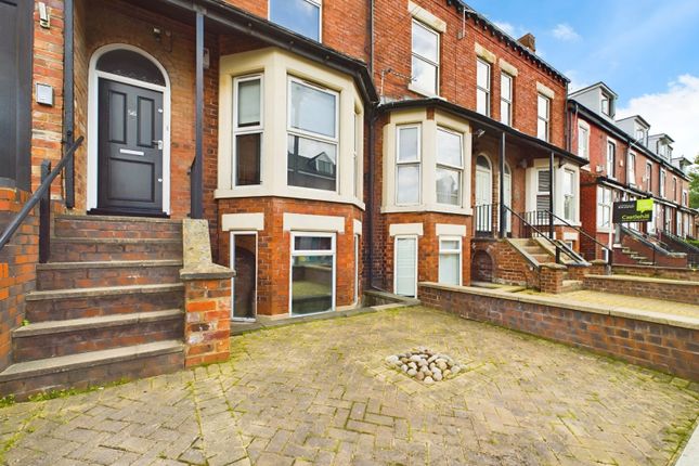 Queens Road, Leeds photo 2