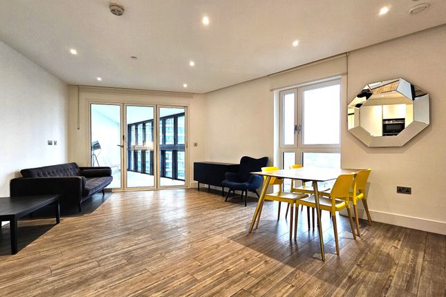 1505 Wiverton Tower,, 4 New Drum Street, Aldgate East photo 2