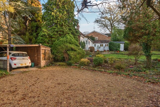 34, Sandrock Hill Road, Farnham photo 2