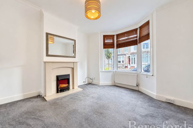 3, Clifton Road, Hornchurch photo 2
