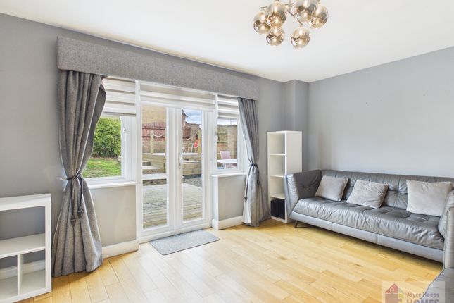 2, Mendip Lane, Lindsayfield, East Kilbride photo 3