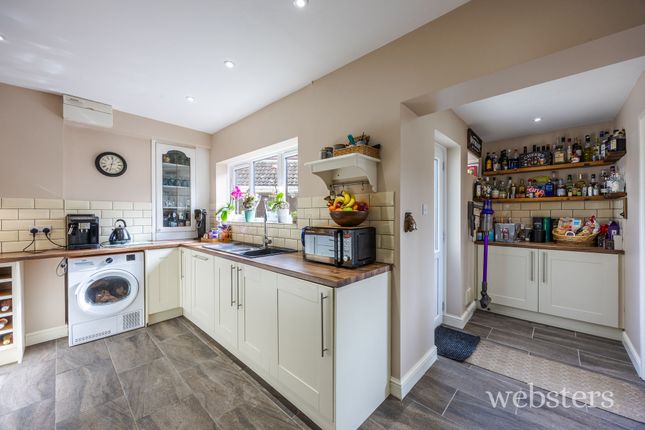13 Delane Road, Norwich photo 4