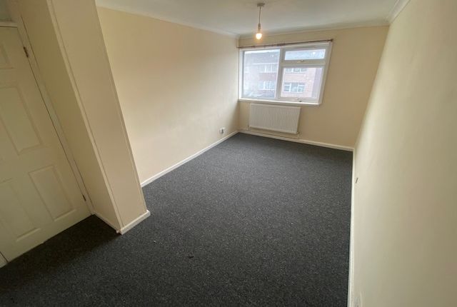 Thumbnail Property to rent in Robinson Drive, Easton, Bristol