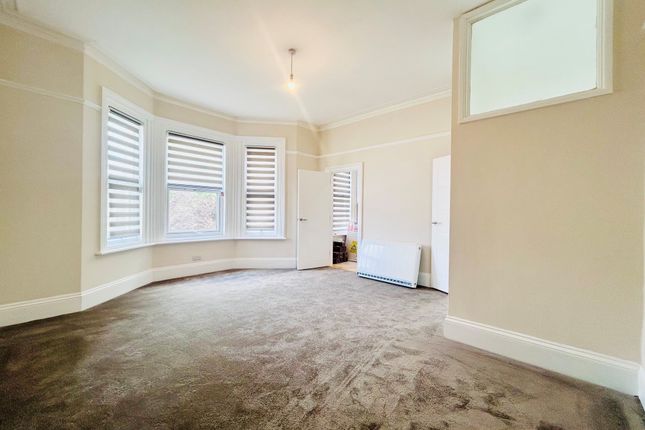 Flat 3, 7, Byron Road, WORTHING photo 2