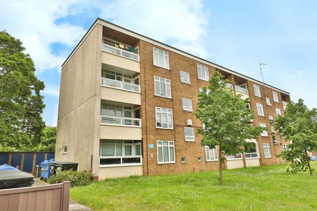 Thumbnail Flat for sale in Bowers Avenue, Norwich