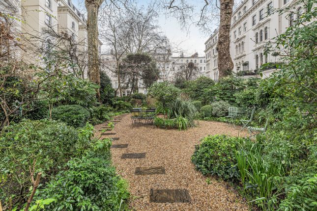 Flat G1 Garden House, 86-92, Kensington Gardens Square, London photo 4