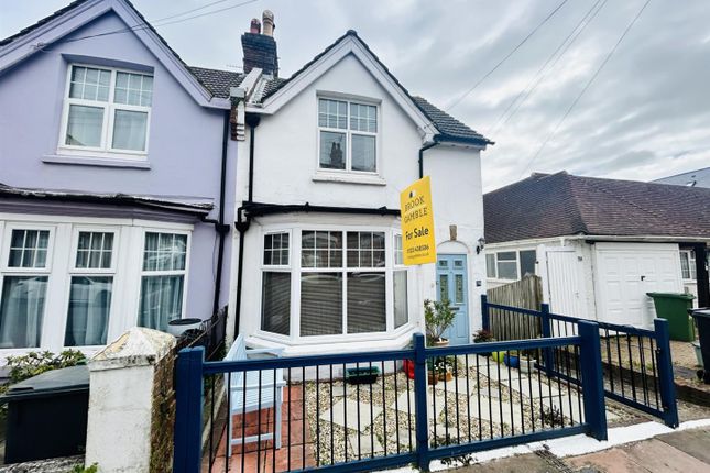 End terrace house for sale in Hurst Road, Eastbourne