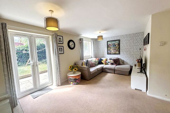 4, Marleen Court, Newcastle upon Tyne photo 2