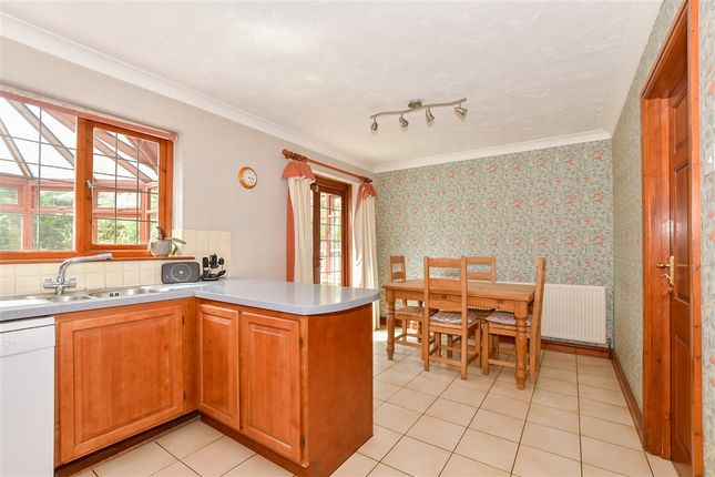 Chapel Lane, Forest Row photo 3