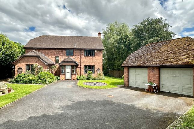 Thumbnail Detached house for sale in Hafod Road, Hereford