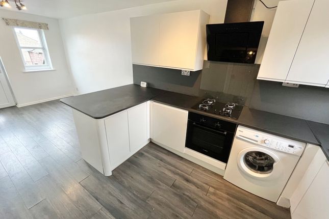 Woodland Drive, North Anston photo 5