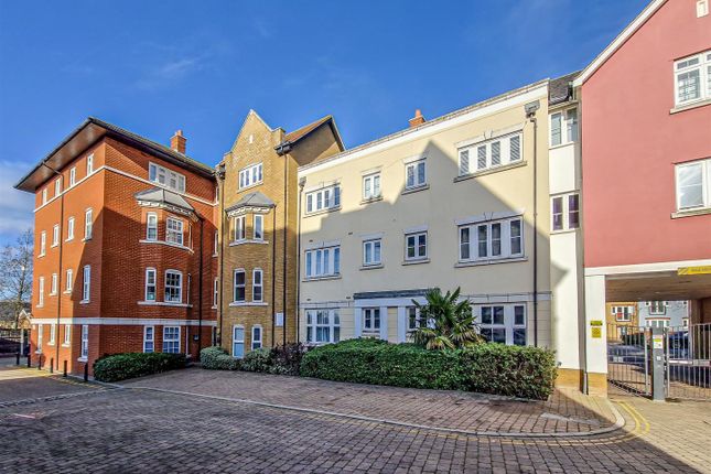 Thumbnail Flat for sale in Rochefort House, Roche Close, Rochford