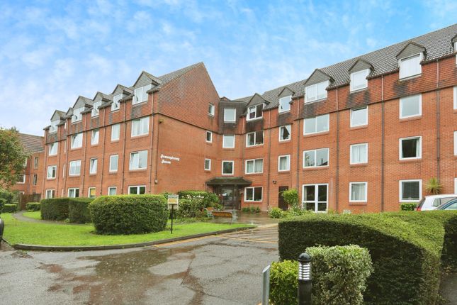 Flat for sale in River View Road, Southampton, Hampshire