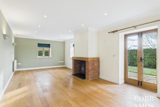 The Granary, West Town Court, Kingsland photo 2