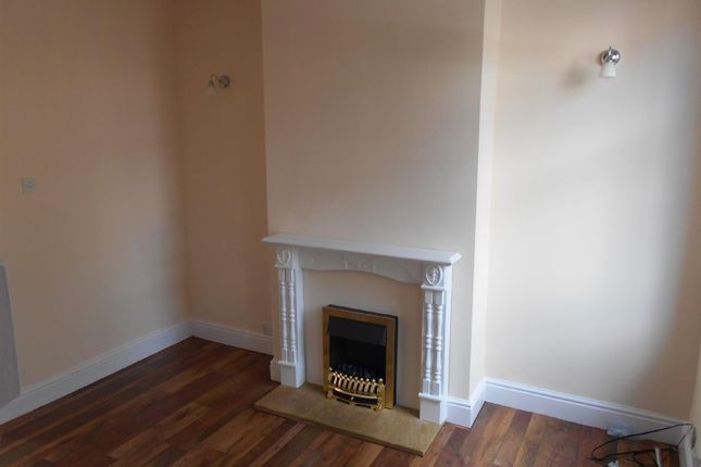 6, Greenbank Road, Normanton photo 2