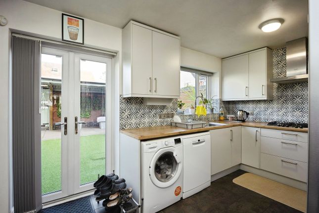 9, Ansell Drive, Coventry photo 2
