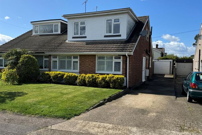 Property for sale in Dawlish Crescent, Rayleigh