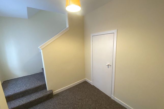 Aberdour Crescent, Dunfermline, KY11 4QU, Dunfermline photo 2