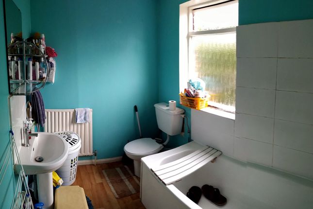 41, Whernside Close, London photo 2