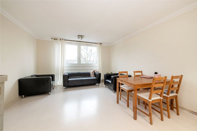 Flat for sale in Queensdale Crescent, London