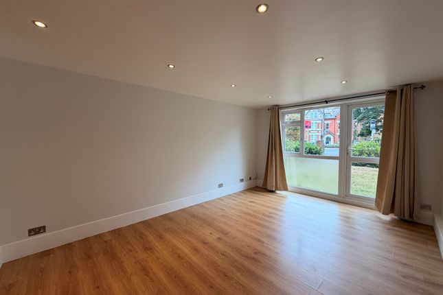 2, Beckenham photo 5