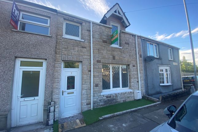 4-bed house on 3, Pant Yr Heol, Neath, £90,000