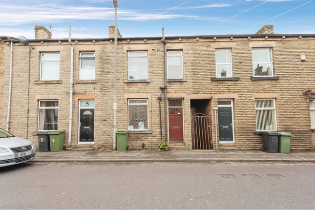 2 bed terraced house for sale in Common Road, Batley WF17