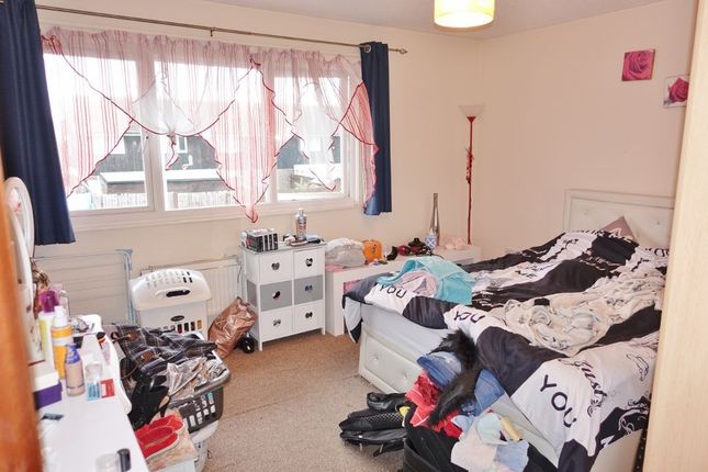 10 Persimmon Walk, Newmarket photo 4
