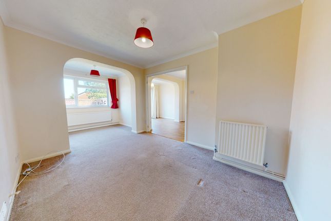 Terraced house to rent in Ash Close, Ashford