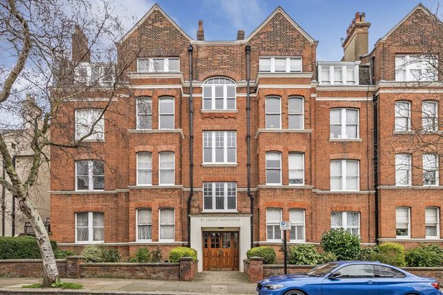 Flat for sale in West End Lane, London