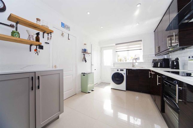 6, Donerston Grove, Peterlee photo 5